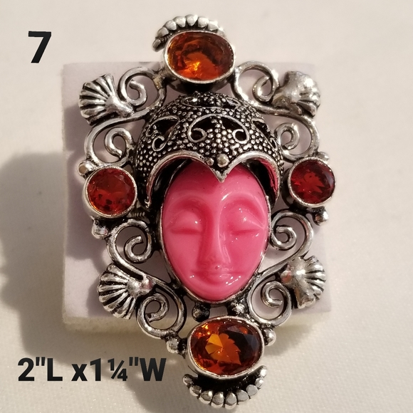 *Vintage Red Goddess, Garnet Silver Ring - Picture 7 of 7